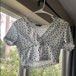 2 floral cropped shirts bundle deal. Each worn once